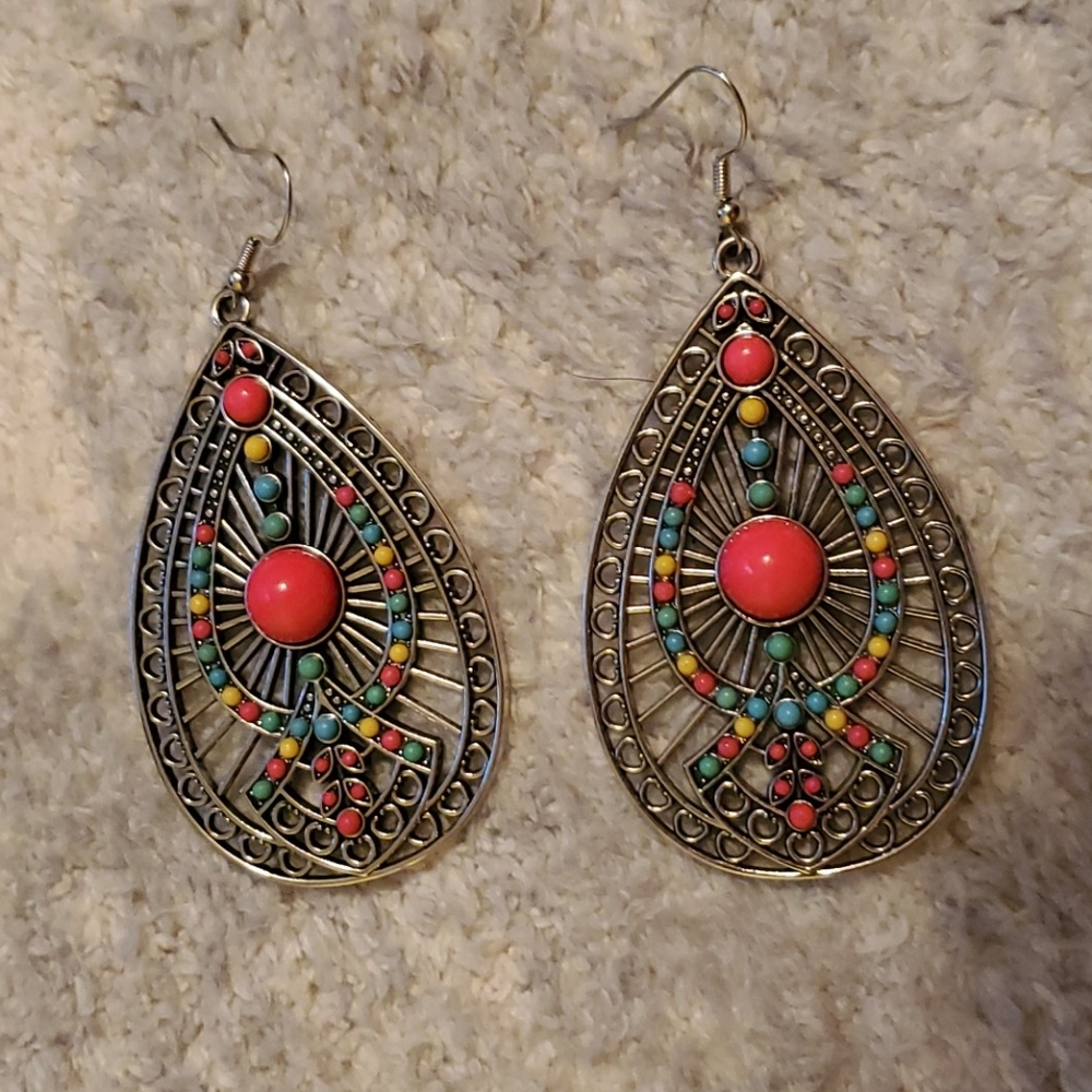 Paparazzi teardrop earrings